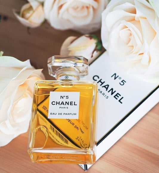Chanel No.5 Eau de Parfum 100ml – Timeless Luxury for Women